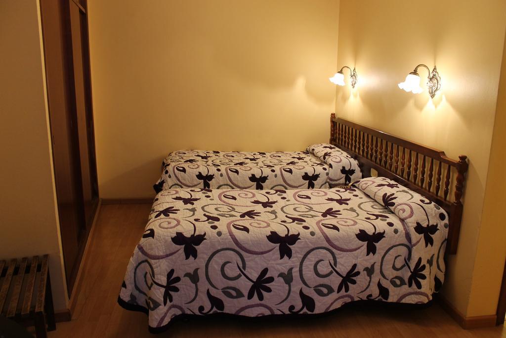 Pr Alameda Hotel ซานติอาโก เด กอมโปสเตลา ภายนอก รูปภาพ
